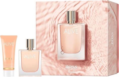 hugo boss alive gift set.